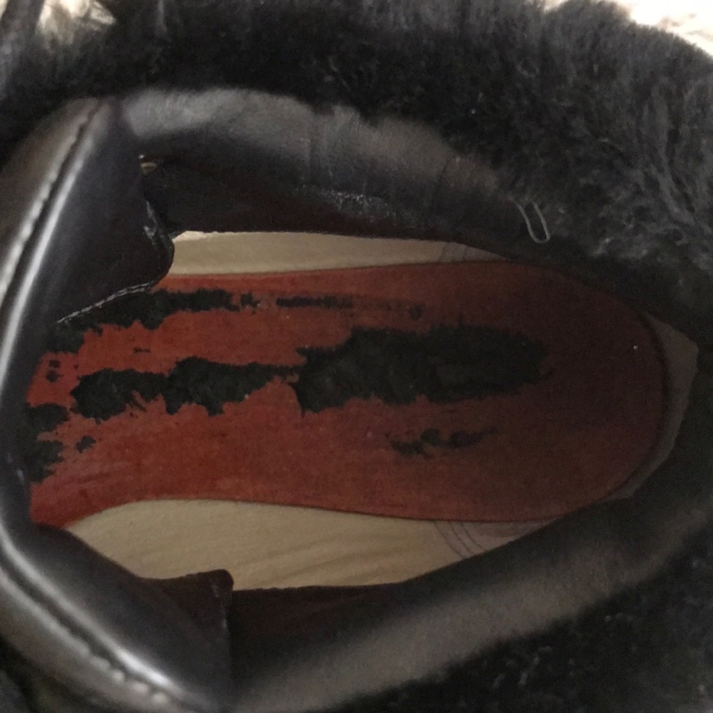 Boots - Picture 4 of 4